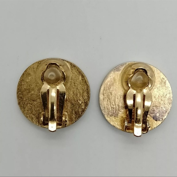 AUTH Chanel CC Vintage Earrings Gold - Picture 3 of 6